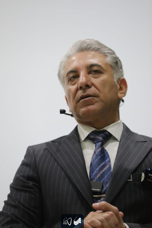 فروش میلیاردی- بهزاد استقامت - آکادمی خبرفوری