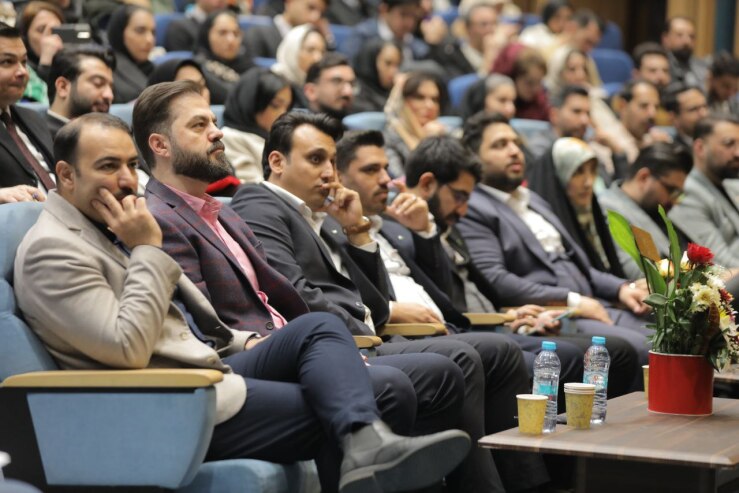  رویداد آخرین فروشنده علی حاتمی - آکادمی خبرفوری